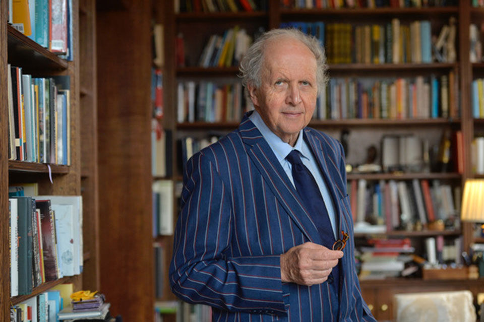 Alexander-McCall-Smith-_-Kirsty-Anderson1.jpg